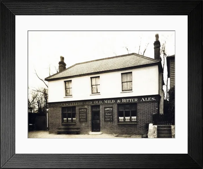 Framed Print : Photograph of Brick Kiln Inn, Ewell, Surrey Framed Print : Photograph of Brick Kiln Inn, Ewell, Surrey