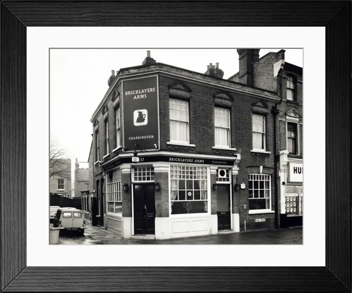 Framed Print : Photograph of Bricklayers Arms, Beckenham, Greater London