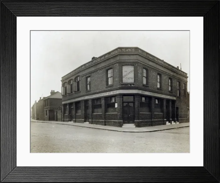 Framed Print : Photograph of Britannia PH, Canning Town, London Framed Print : Photograph of Britannia PH, Canning Town, London