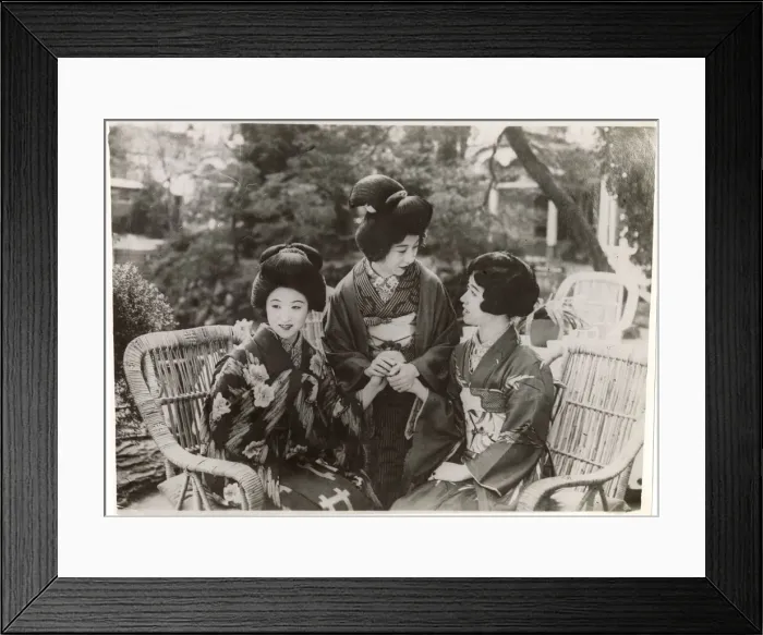 Framed Print : Three Japanese sisters Date: 1930 Framed Print : Three Japanese sisters Date: 1930
