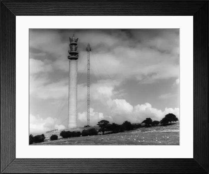 Framed Print : Television transmission masts at Charwelton, Northamptonshire, England Framed Print : Television transmission masts at Charwelton, Northamptonshire, England
