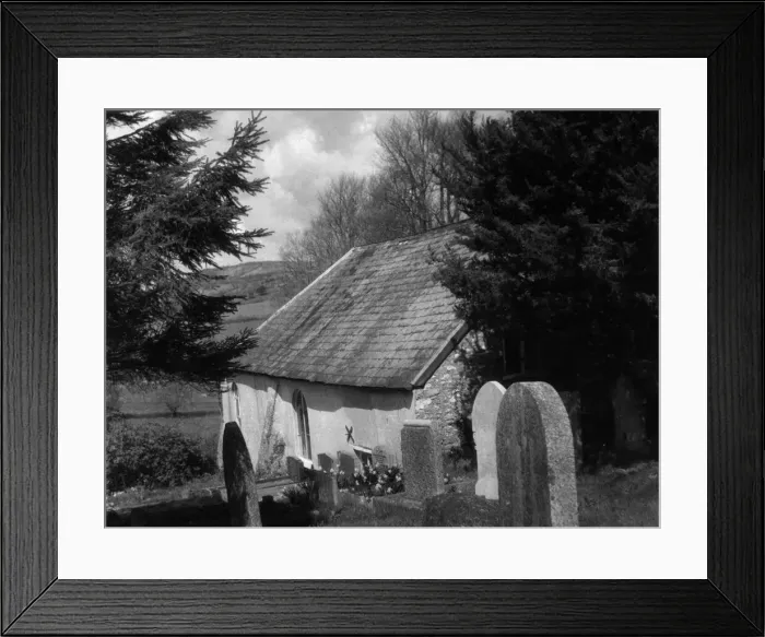 Framed Print : Loughwood Meeting House, Dalwood, near Axminster, Devon, England, was built c Framed Print : Loughwood Meeting House, Dalwood, near Axminster, Devon, England, was built c