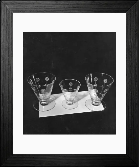 Framed Print : Stylish engraved glassware. Date: 1930s Framed Print : Stylish engraved glassware. Date: 1930s
