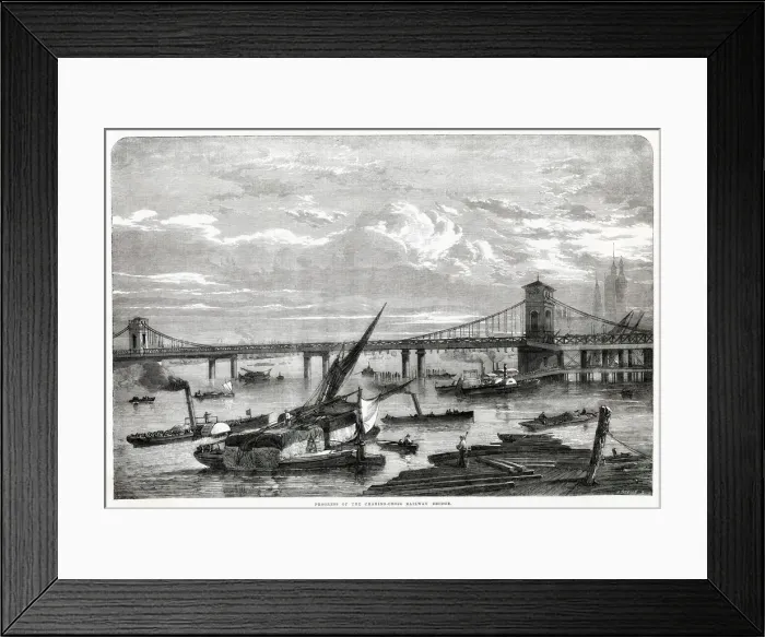 Framed Print : Hungerford Bridge made of wrought iron, a suspension footbridge running from the South Framed Print : Hungerford Bridge made of wrought iron, a suspension footbridge running from the South