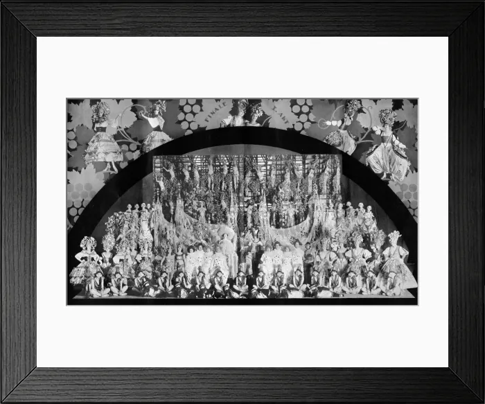 Framed Print : The Finale of Act 1 from Herman Hallers Achtung! Welle, Admiralspalast Framed Print : The Finale of Act 1 from Herman Hallers Achtung! Welle, Admiralspalast