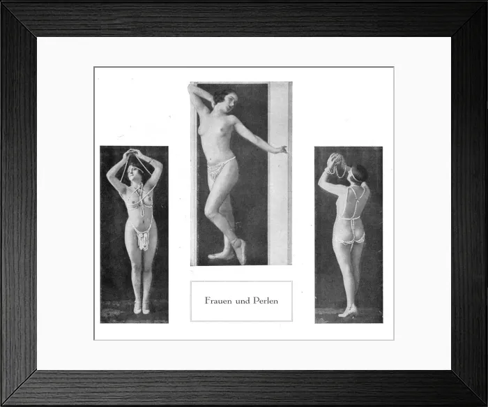 Framed Print : Showgirls in James Kleins Tausend Nackte Frauen (A Thousand Naked Women) Framed Print : Showgirls in James Kleins Tausend Nackte Frauen (A Thousand Naked Women)