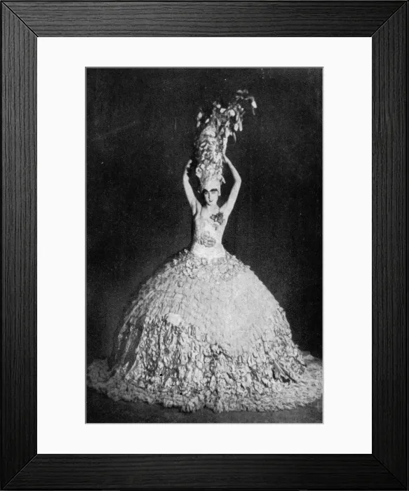 Framed Print : A showgirl (Lotte Ziesemer) in The Living Flowerbed Framed Print : A showgirl (Lotte Ziesemer) in The Living Flowerbed