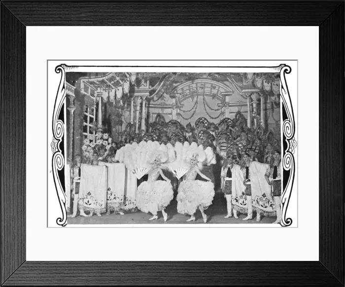 Framed Print : The Dolly Sisters in Oh Les Belles Filles, Palace Theatre, Paris, 1923 Date: 1923