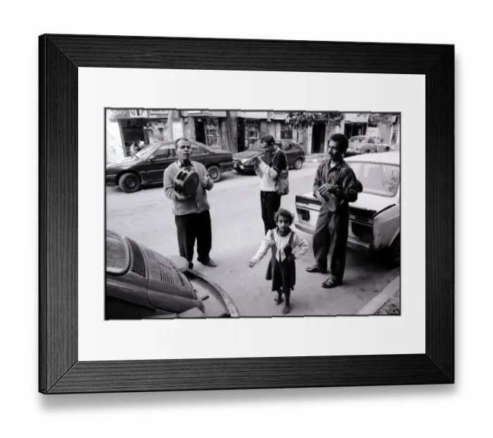 Framed Print : Street mucisians Cairo, Egypt. Date: 1980s Framed Print : Street mucisians Cairo, Egypt. Date: 1980s