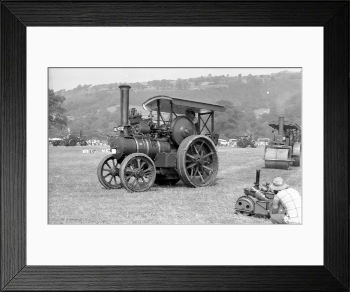Framed Print : Marshall Convertible General Purpose Engine BE9002 Framed Print : Marshall Convertible General Purpose Engine BE9002