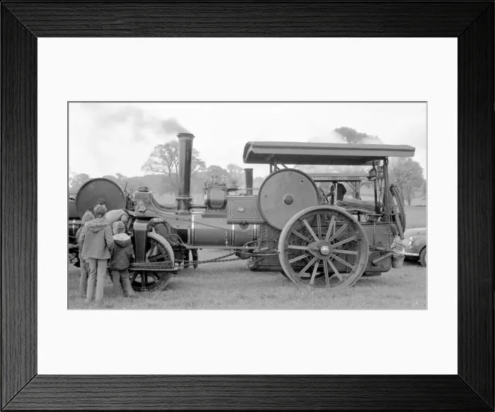 Framed Print : Aveling and Showmans BS class Road Roller Framed Print : Aveling and Showmans BS class Road Roller