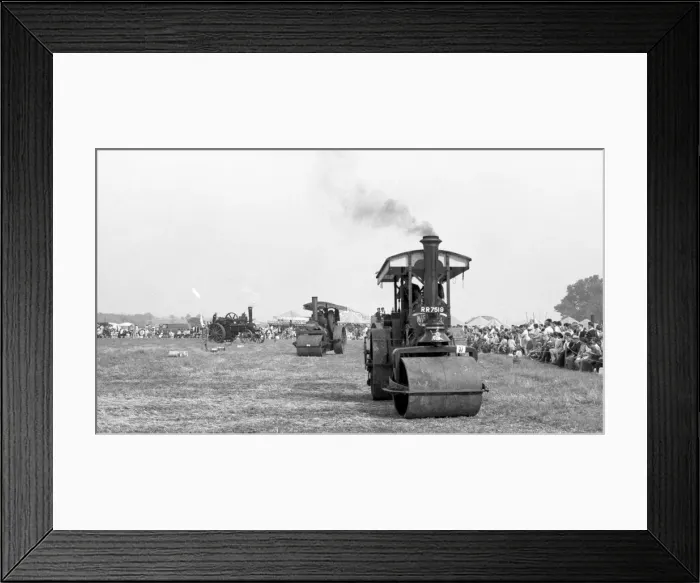 Framed Print : Marshall Road Roller Enoch RR 7519 Framed Print : Marshall Road Roller Enoch RR 7519