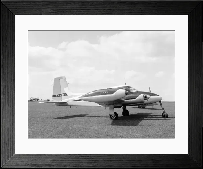 Framed Print : Cessna 310C G-ARBI Framed Print : Cessna 310C G-ARBI