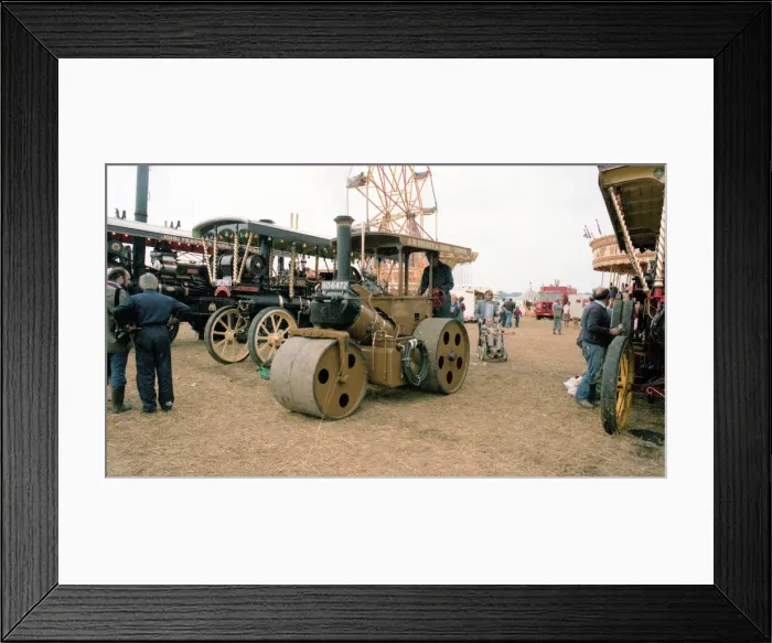 Framed Print : Wallis and Steevens Road Roller 7832 Framed Print : Wallis and Steevens Road Roller 7832