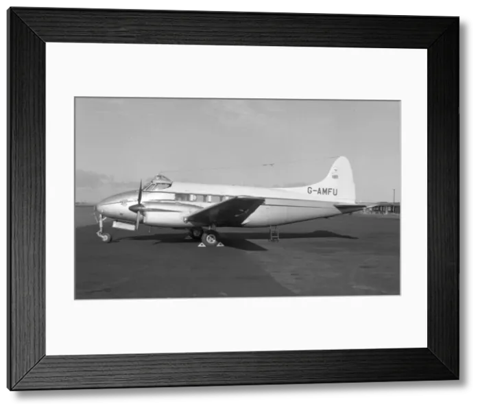 Framed Print : de Havilland DH. 104 Dove 6 G-AMFU Framed Print : de Havilland DH. 104 Dove 6 G-AMFU