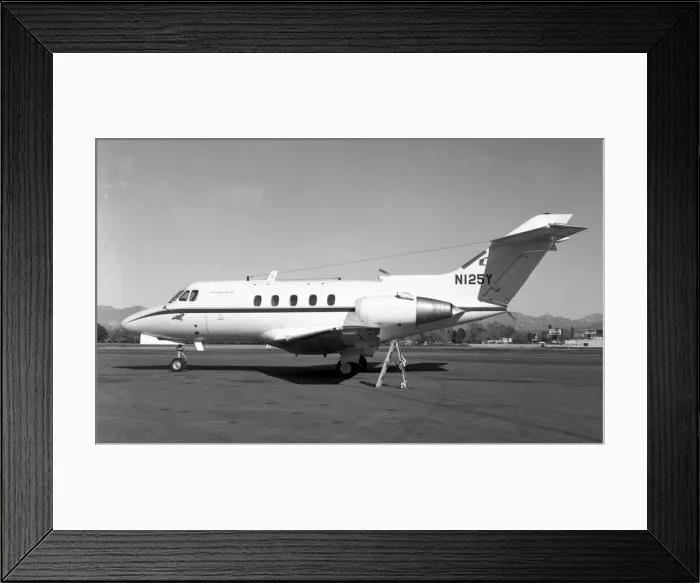 Framed Print : Hawker Siddeley HS-125 series 1B N125Y Framed Print : Hawker Siddeley HS-125 series 1B N125Y