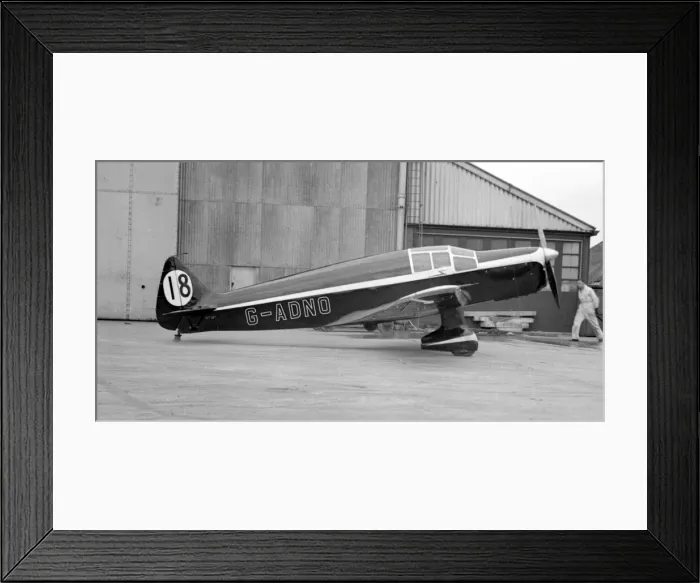 Framed Print : de Havilland Technical School T. K. 2 G-ADNO Framed Print : de Havilland Technical School T. K. 2 G-ADNO