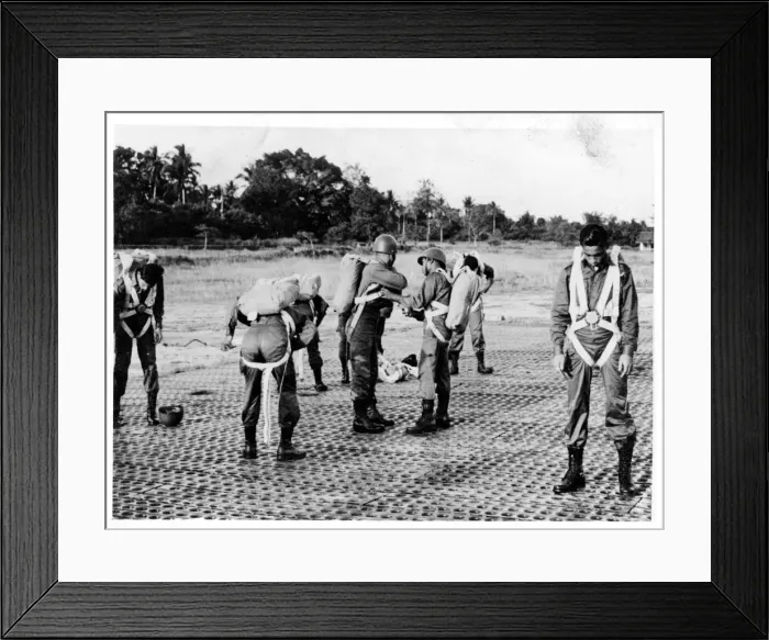 Framed Print : Thai paratroopers fitting parachutes Framed Print : Thai paratroopers fitting parachutes
