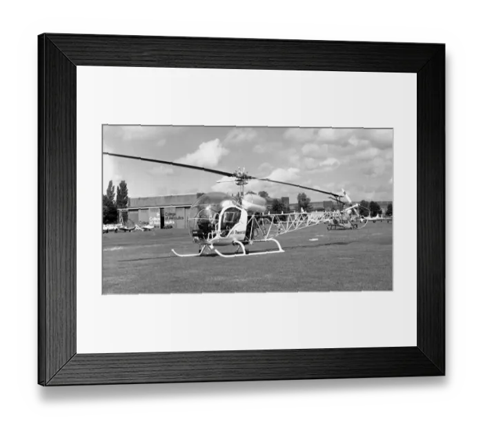 Framed Print : Bell 47G-5 G-AZMB Framed Print : Bell 47G-5 G-AZMB