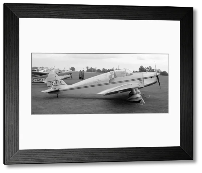 Framed Print : Tipsy Belfair OO-TIC Framed Print : Tipsy Belfair OO-TIC