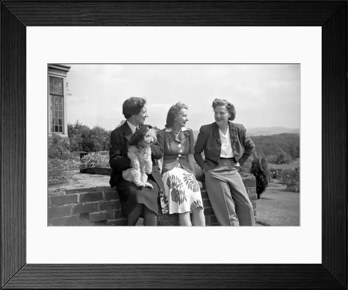 Framed Print : Gracie Fields with friends Framed Print : Gracie Fields with friends