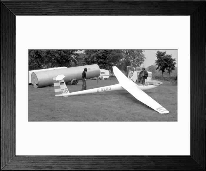 Framed Print : Glaser-Dirks DG-200 D-8200 Framed Print : Glaser-Dirks DG-200 D-8200