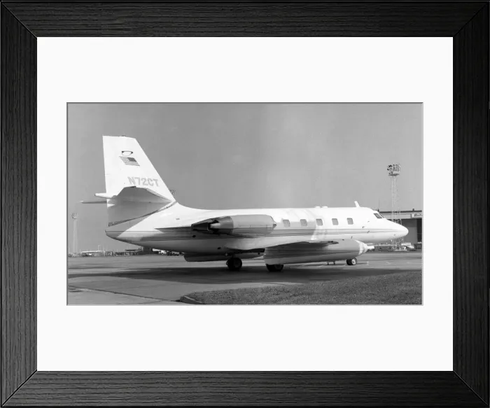 Framed Print : Lockheed JetStar N72CT Framed Print : Lockheed JetStar N72CT