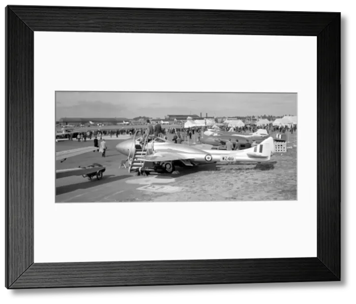 Framed Print : de Havilland DH. 115 Vampire Trainer T. 11 WZ419 Framed Print : de Havilland DH. 115 Vampire Trainer T. 11 WZ419