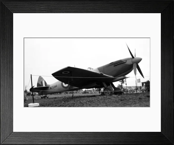 Framed Print : RAF - Supermarine Spitfire LF. Mk. IX 7224M - TB382 Framed Print : RAF - Supermarine Spitfire LF. Mk. IX 7224M - TB382