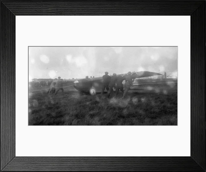 Framed Print : Poncelet Castar O-BAFG Framed Print : Poncelet Castar O-BAFG