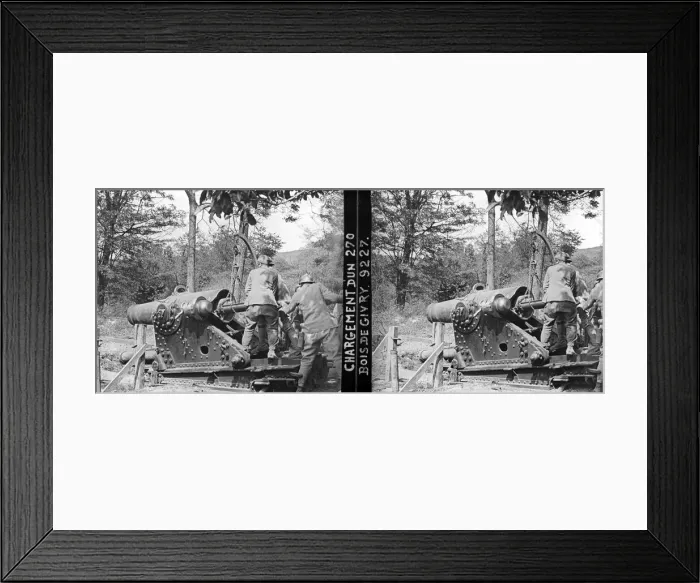 Framed Print : Mortier de 270 mm modele 1885 - Stereo pair Framed Print : Mortier de 270 mm modele 1885 - Stereo pair