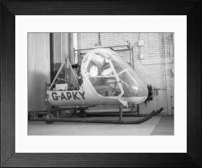 Framed Print : Hiller UH-12B G-APKY Framed Print : Hiller UH-12B G-APKY