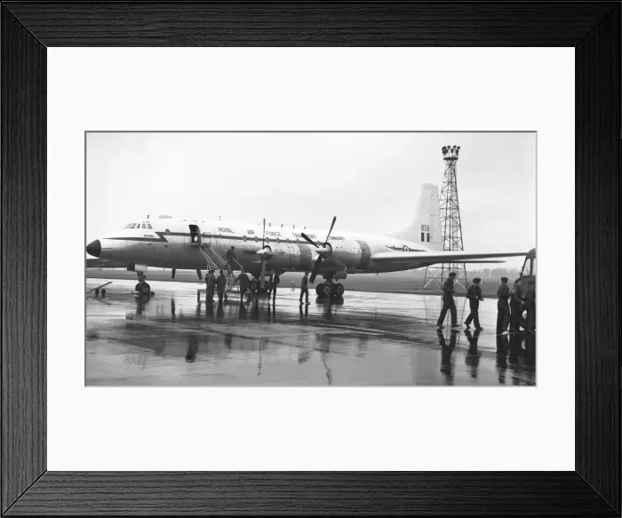 Framed Print : Royal Air Force - Bristol Britannia C. 1 XL656 Framed Print : Royal Air Force - Bristol Britannia C. 1 XL656