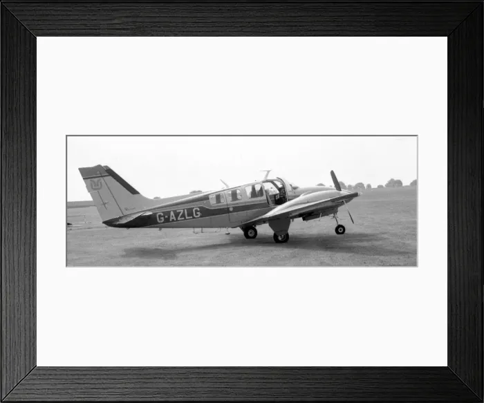 Framed Print : Beechcraft 58 Baron G-AZLG Framed Print : Beechcraft 58 Baron G-AZLG