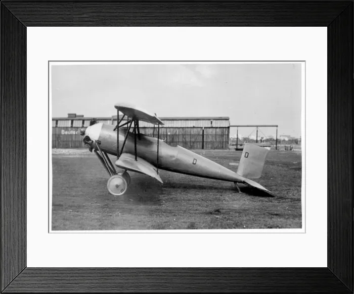 Framed Print : Baumer B III Alsterkind Framed Print : Baumer B III Alsterkind