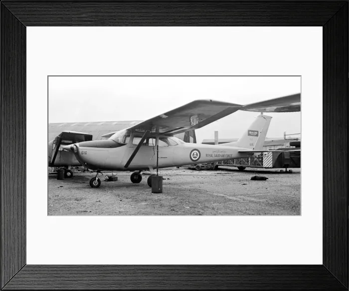 Framed Print : Cessna F172 616 Framed Print : Cessna F172 616