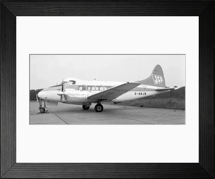 Framed Print : de Havilland D. H. 104 Dove 8 G-ARJB Framed Print : de Havilland D. H. 104 Dove 8 G-ARJB