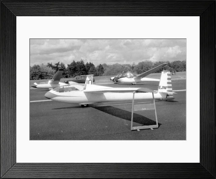 Framed Print : Issoire D.7 Iris EJW Glider Framed Print : Issoire D.7 Iris EJW Glider