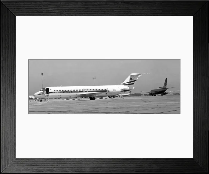 Framed Print : McDonnell Douglas DC-9 MM62012 Framed Print : McDonnell Douglas DC-9 MM62012