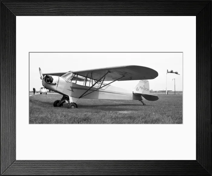Framed Print : Piper J-3C Cub PH-UCH Framed Print : Piper J-3C Cub PH-UCH