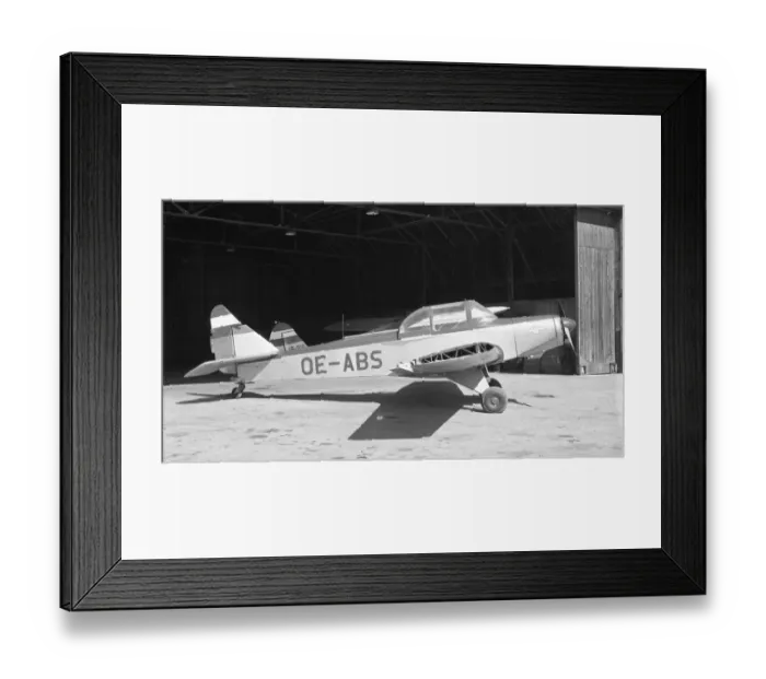 Framed Print : AVIA Meteor FL. 55B OE-ABS Framed Print : AVIA Meteor FL. 55B OE-ABS