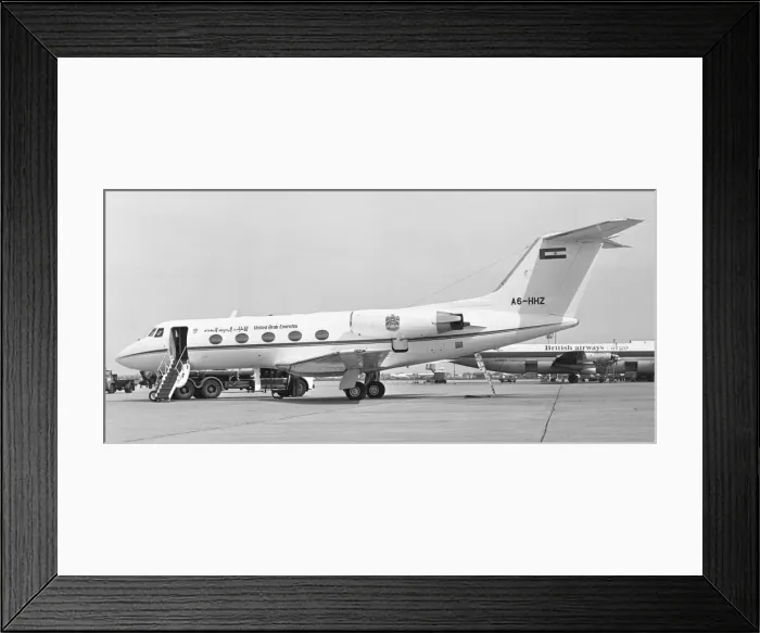 Framed Print : Grumman G-1159 Gulfstream II A6-HHZ Framed Print : Grumman G-1159 Gulfstream II A6-HHZ