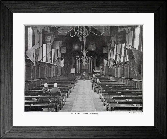 Framed Print : Founded in 1681-2 by Charles II and built by Sir Christopher Wren Framed Print : Founded in 1681-2 by Charles II and built by Sir Christopher Wren