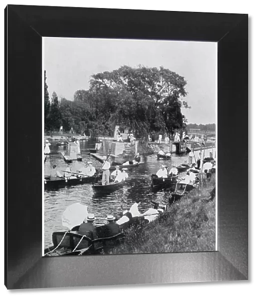 MOLESEY LOCK - a Sunday afternoon in summer Date: 1905
