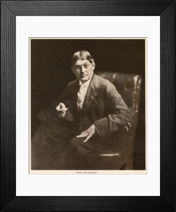 Framed Print : Ian Pirie MacDonald (1867 - 1942), American portrait photographer Framed Print : Ian Pirie MacDonald (1867 - 1942), American portrait photographer