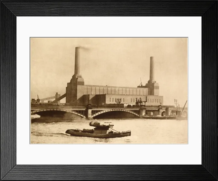 Framed Print : Battersea Power Station Framed Print : Battersea Power Station