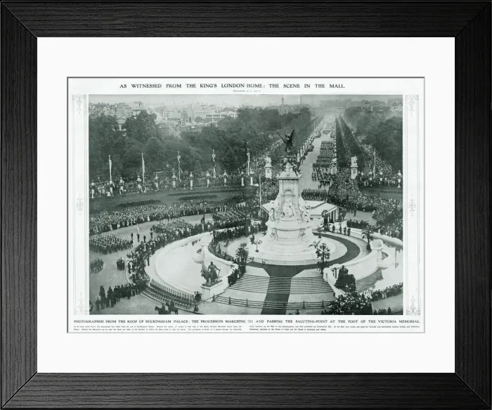 Framed Print : Photograph taken from Buckingham Palace, the procession marching to Framed Print : Photograph taken from Buckingham Palace, the procession marching to