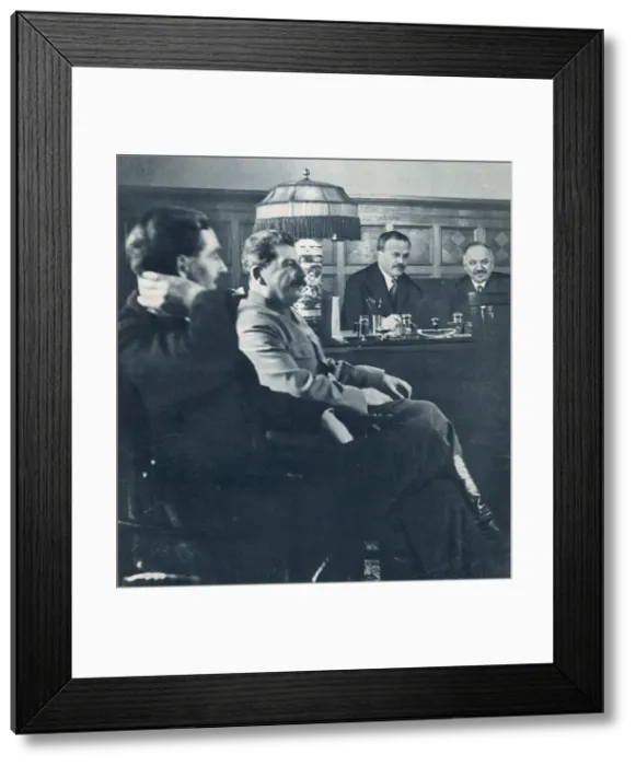 Framed Print : EDENs VISIT TO RUSSIA Framed Print : EDENs VISIT TO RUSSIA
