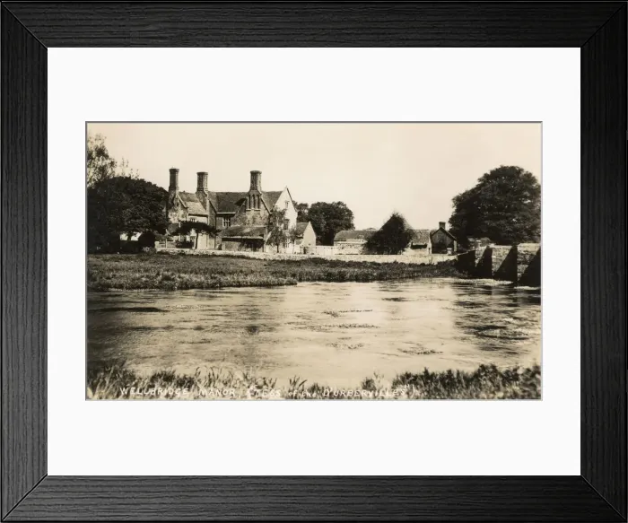 Framed Print : Woolbridge Manor House, Wool, Dorset Framed Print : Woolbridge Manor House, Wool, Dorset