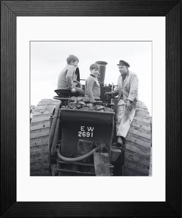 Framed Print : Traction Engines Framed Print : Traction Engines